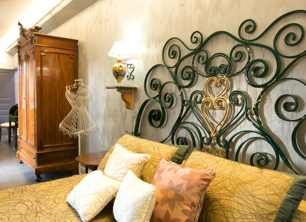 Animosa Suites カスティリオーネ・ディ・シチーリア エクステリア 写真