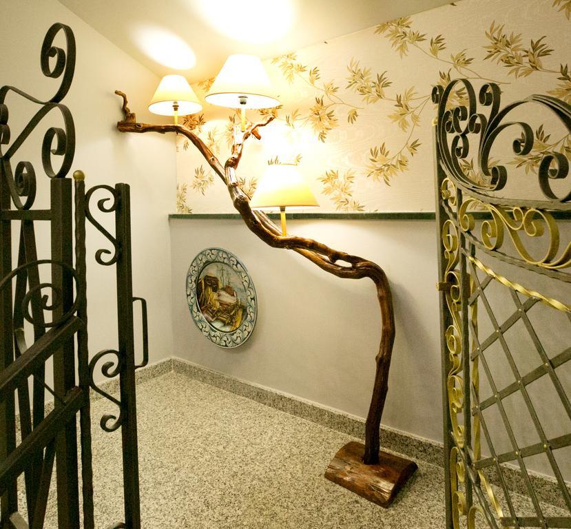 Animosa Suites カスティリオーネ・ディ・シチーリア エクステリア 写真